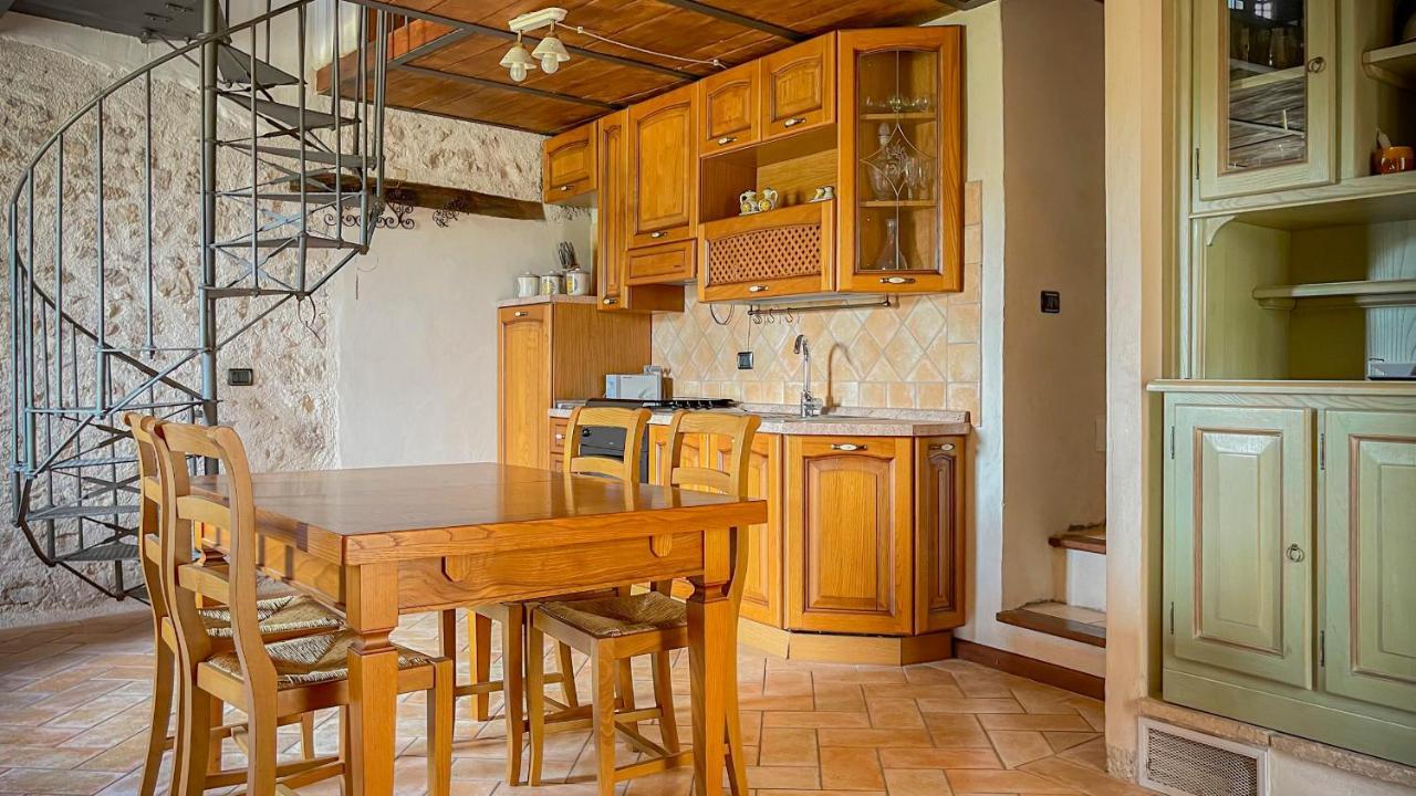 Borgo San Valentino Aparthotel Arrone Exterior photo